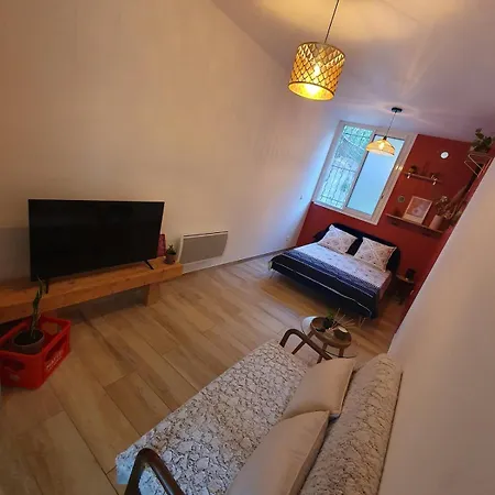 Cosy Idealement Situe Parking Prive Apartmán *