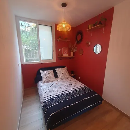 Cosy Idéalement Situé Parking Privé Ajaccio (Corsica)