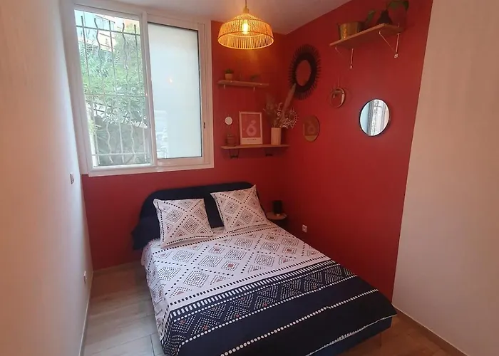 Cosy Idéalement Situé Parking Privé Ajaccio (Corsica)